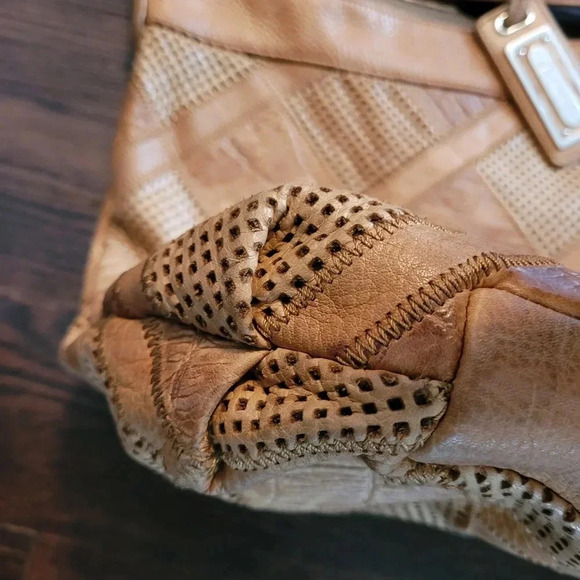 B. MARKOWSKY XL BOHO leather pebbled perforated Patchwork shoulder bag purse TAN - Picture 8 of 15